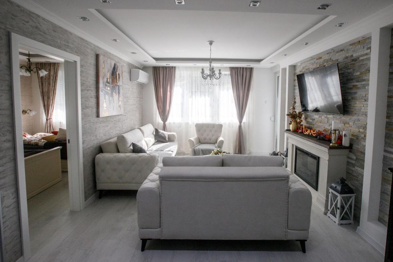 Apartman Mdb Retro Subotica Esterno foto